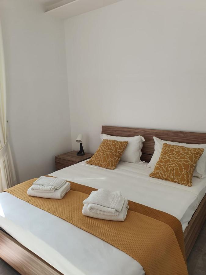 Deviveschi Guest House Castellammare di Stabia Exterior photo